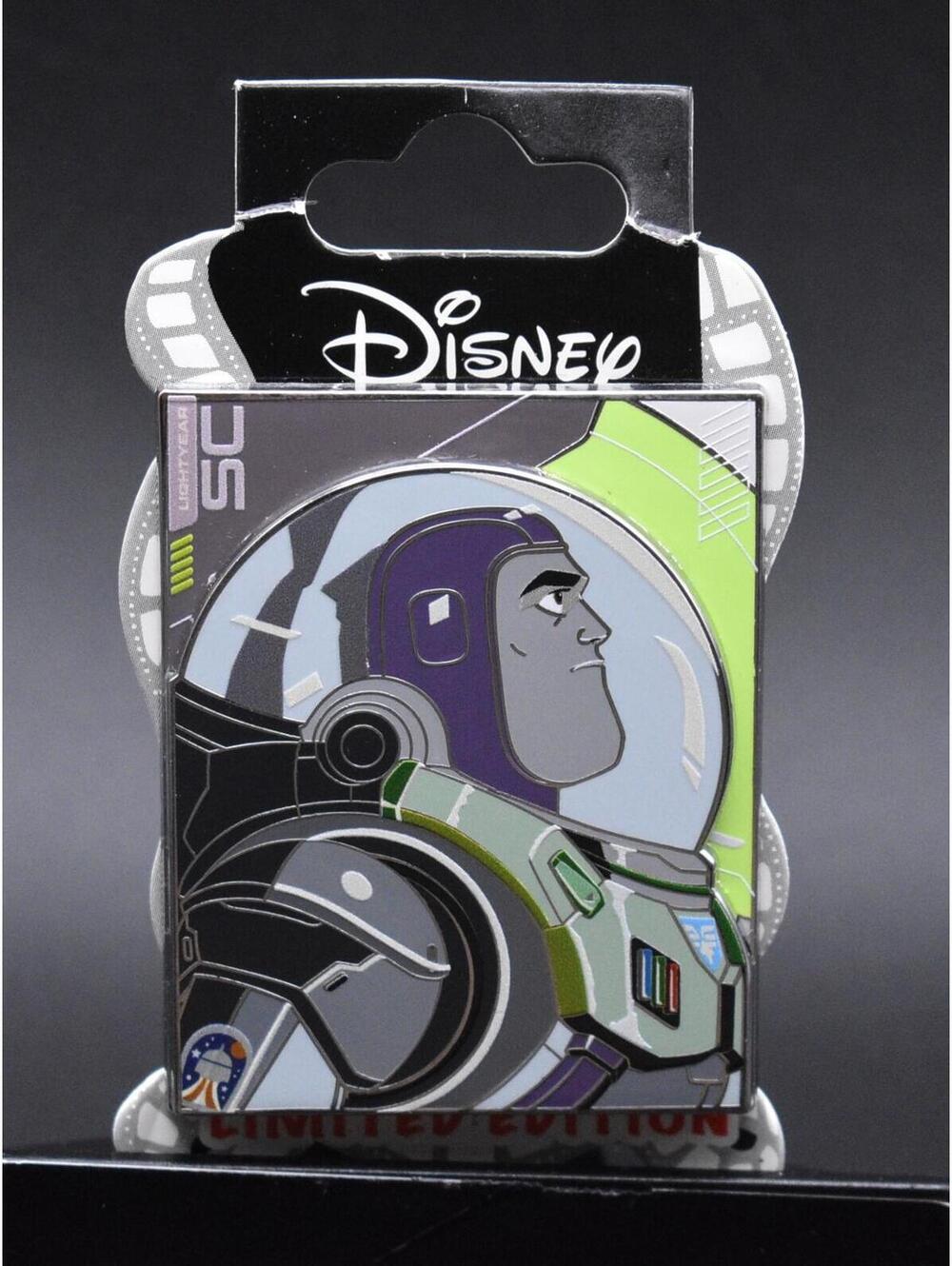 Disney DSSH Buzz Lightyear Profile Toy Story 2022 LE 400 Pin (C6)